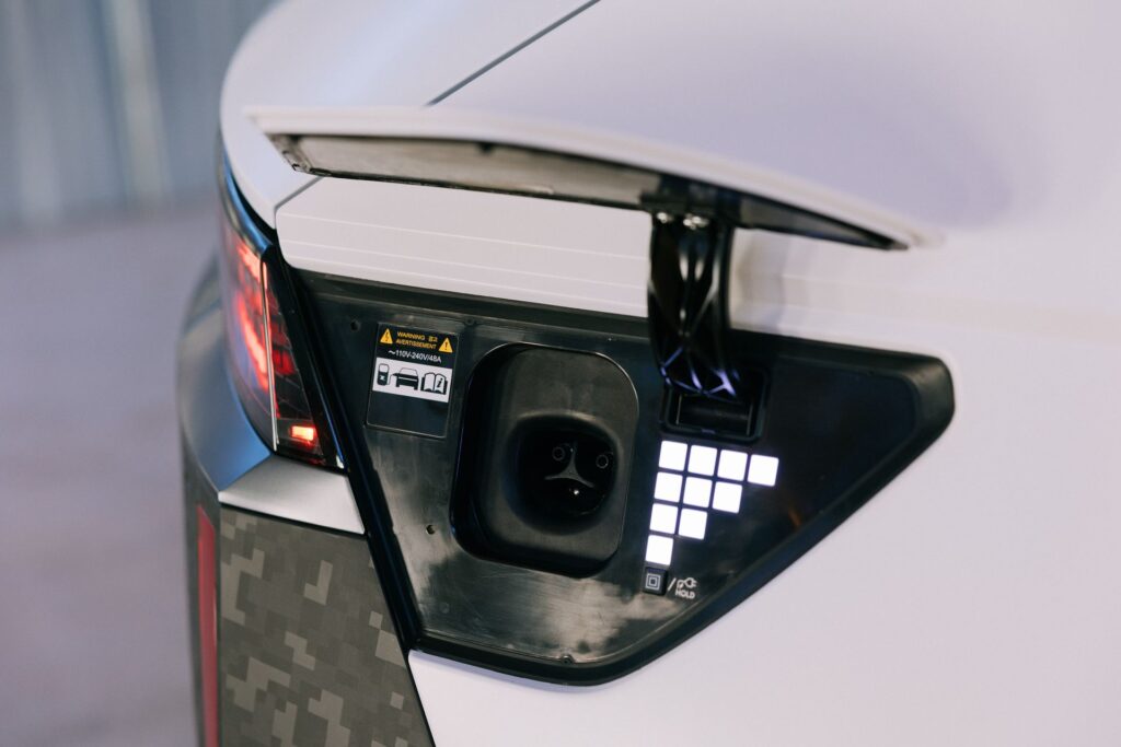 Hyundai EV Owners Will Get Free NACS Charging Adapters in Q1 2025